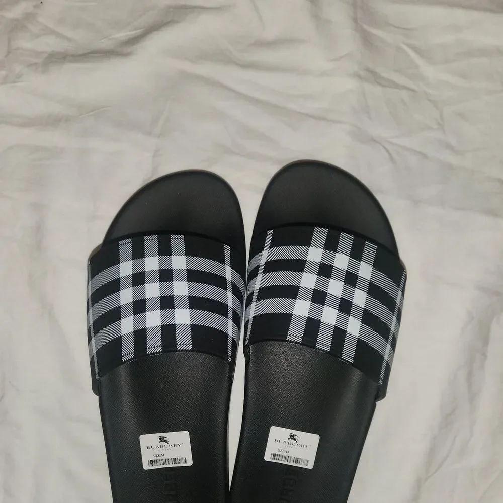 Burberry Men's Black Slides